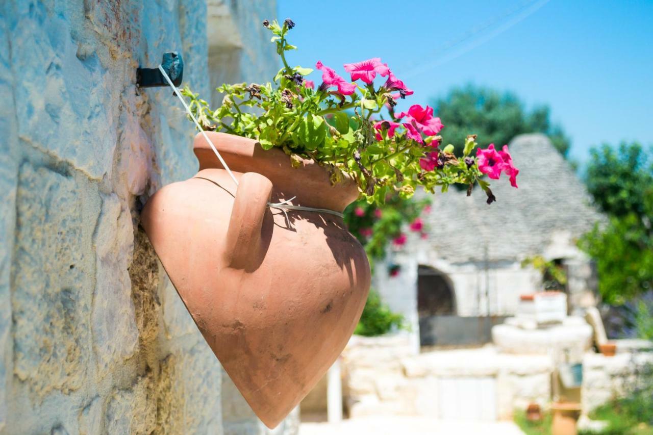 B&B Trulli Donna Isabella Locorotondo Extérieur photo