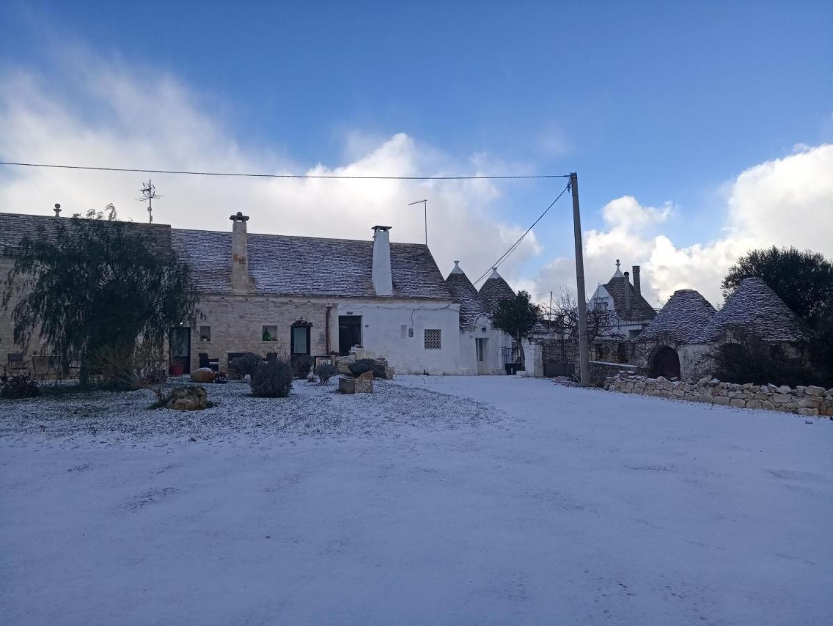 B&B Trulli Donna Isabella Locorotondo Extérieur photo